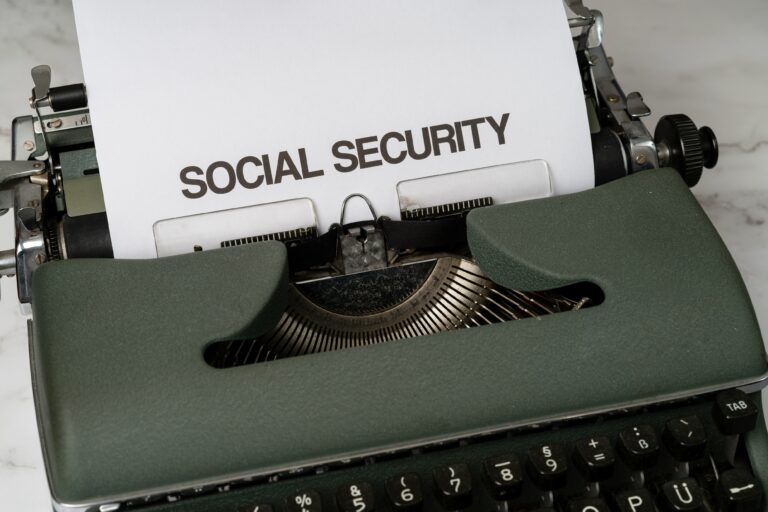 Can I Get Social Security Benefits from My Ex-Spouse Even If It’s Not in My Divorce Decree?